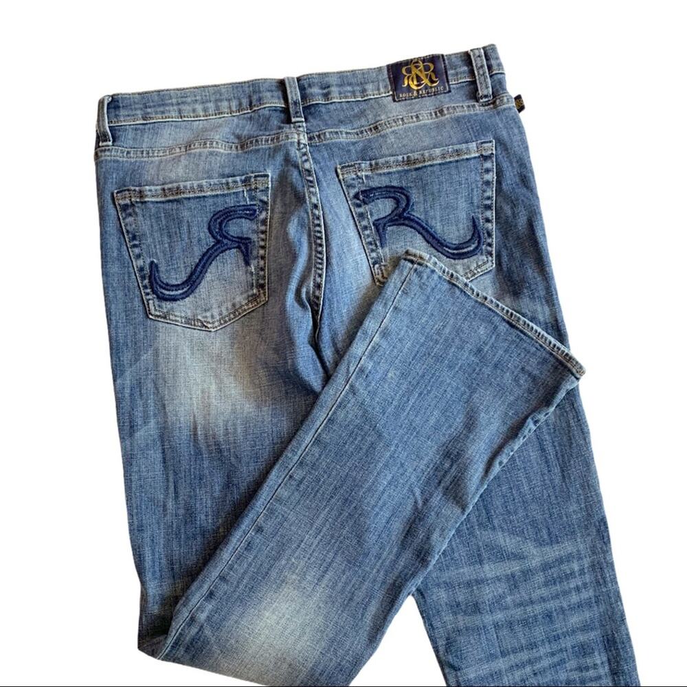 Rock & Republic Medium Wash Kasandra Boot Cut Mid Rise Jeans Women's Size 14 - Picture 6 of 8